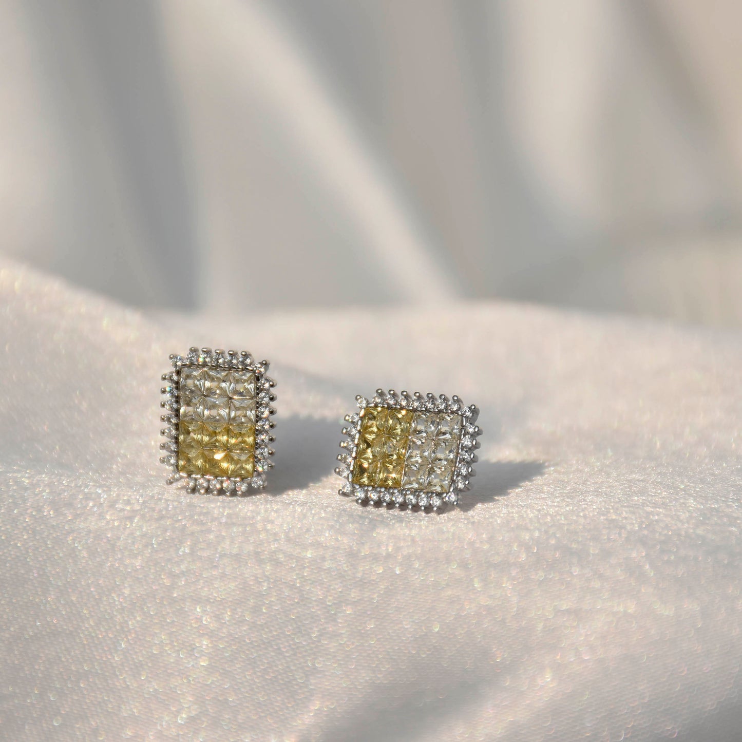 YELLOW CHIC PENDANT SET