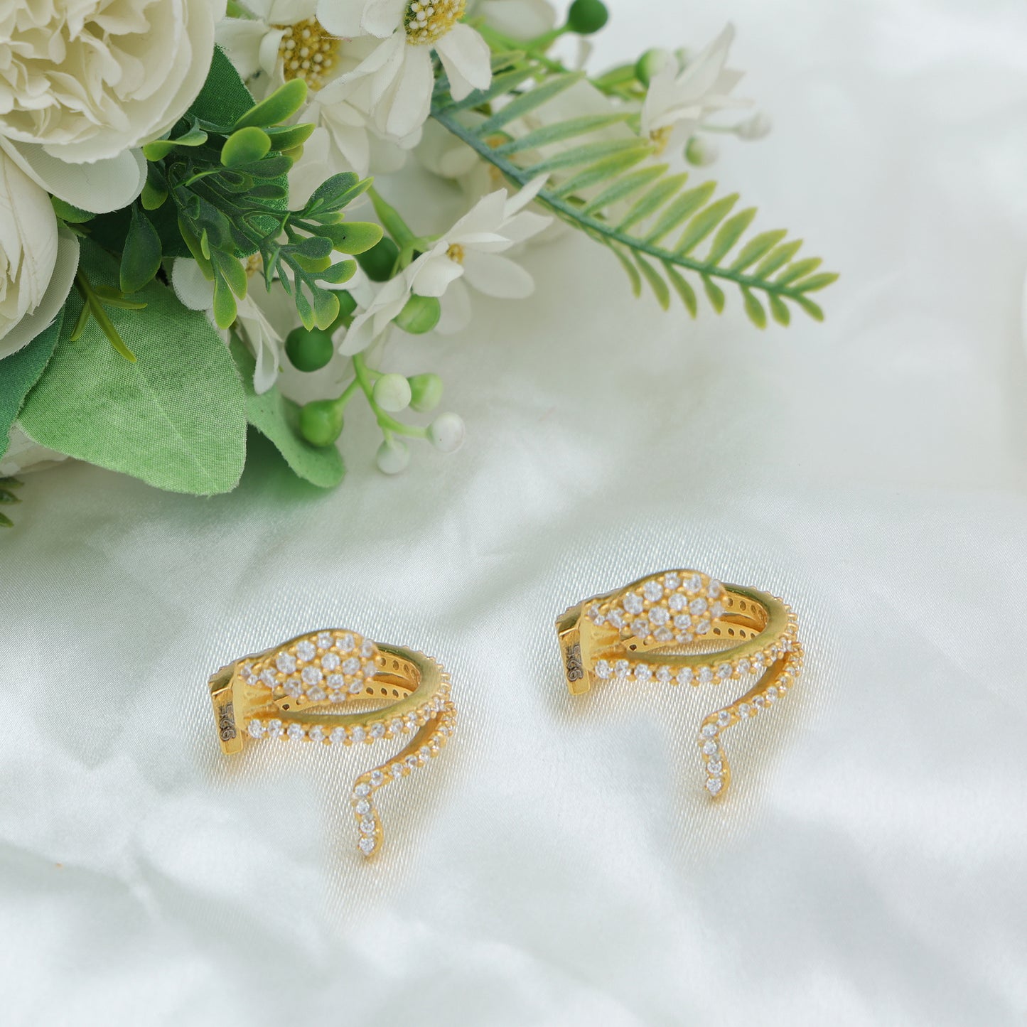 GLISTERING SNAKE EARCUFFS