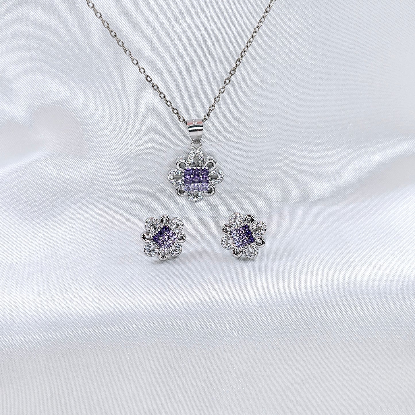 GRACE PENDANT SET