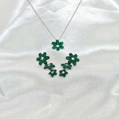 FLOWERING PENDANT SET